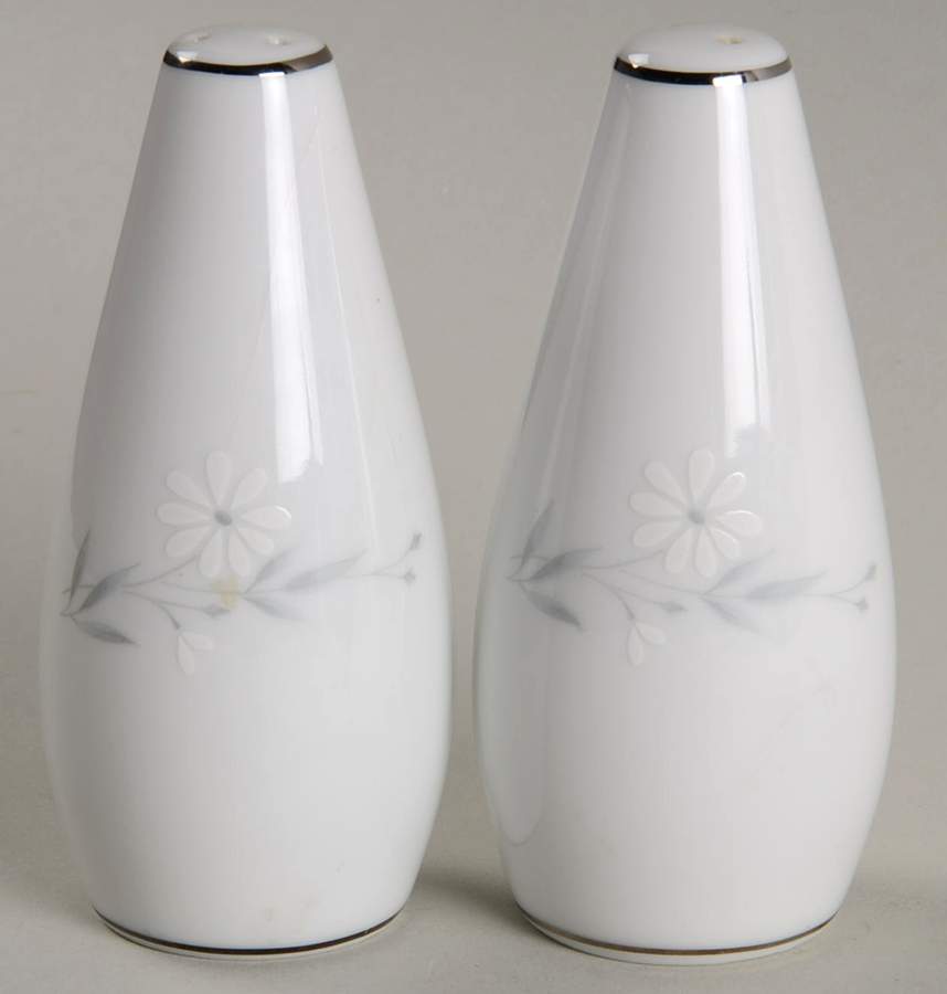 Bettina Salt & Pepper Set by Sango-1