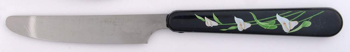 Black Lilies (Quadrille) Small Dinner Knife by Sango-1