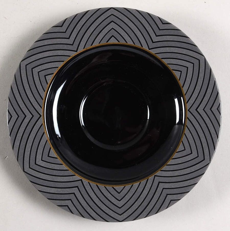 Black Magic Saucer by Sango-1