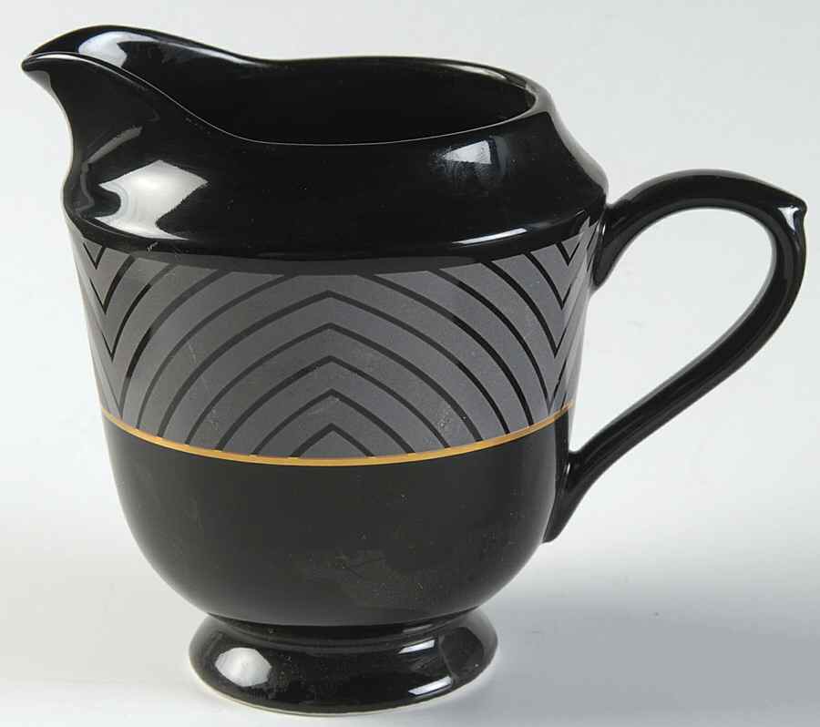 Black Magic Creamer by Sango-1