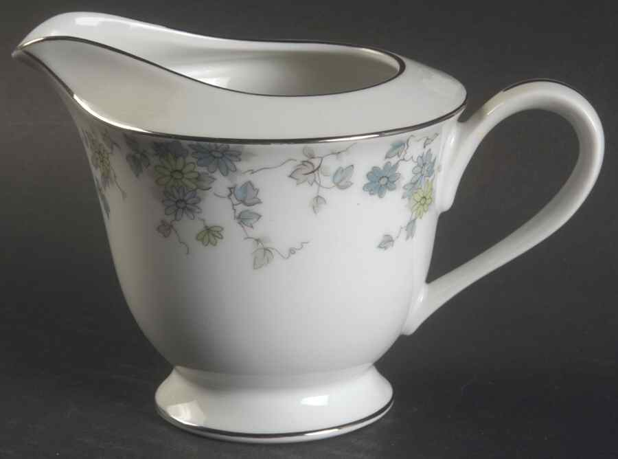 Bon Aire Creamer by Sango-1