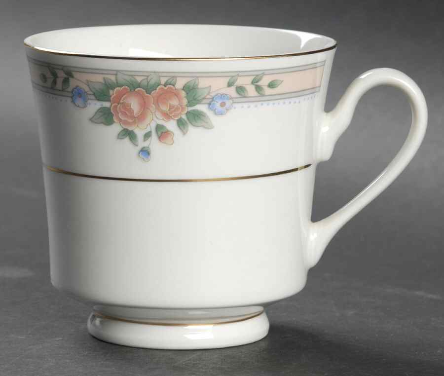 Bouquet Footed Cup by Sango-1