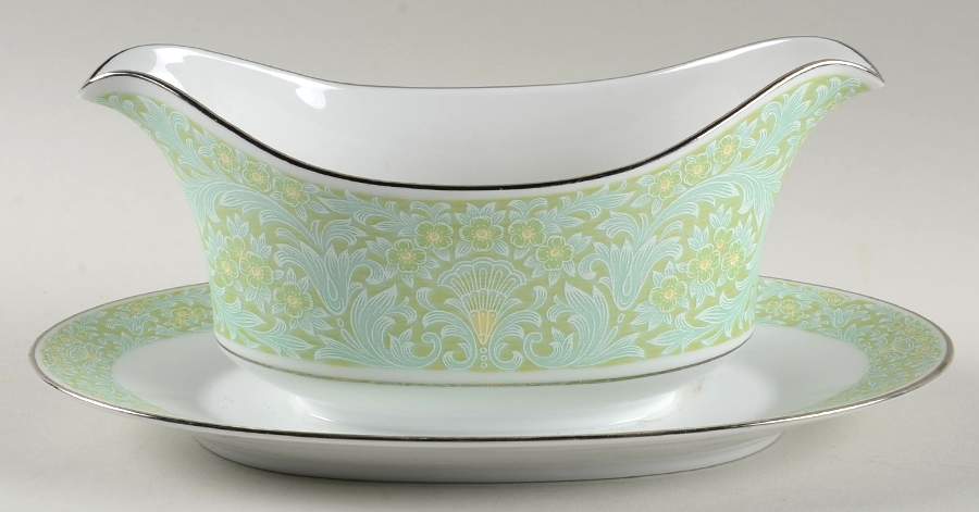 Boutique Gravy Boat with Attached Underplate by Sango-1