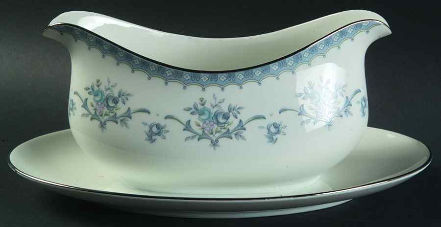 Cahill Gravy Boat with Attached Underplate by Sango-1