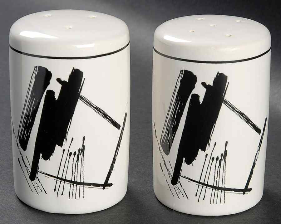 Calligraphy Salt & Pepper Set by Sango-1
