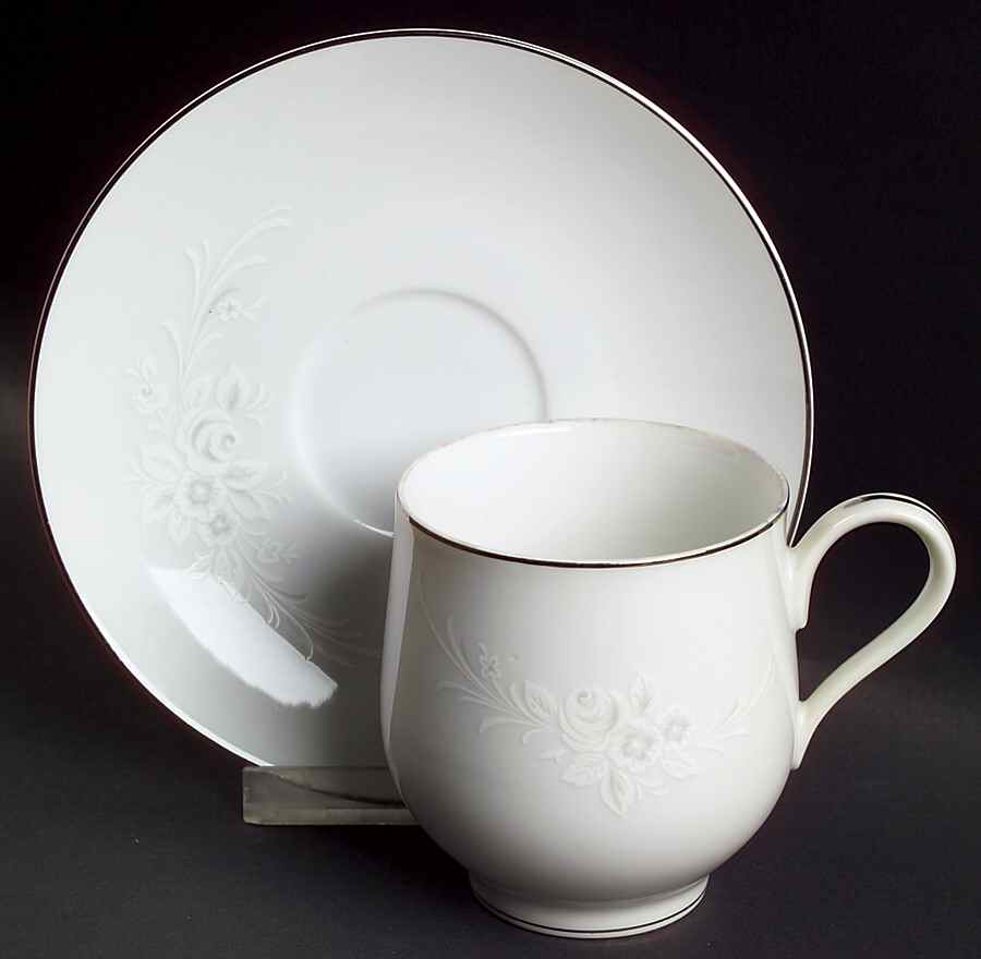 Cantata Footed Cup & Saucer Set by Sango-1