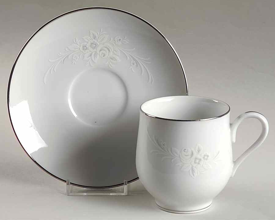 Cantata Footed Cup & Saucer Set by Sango-1