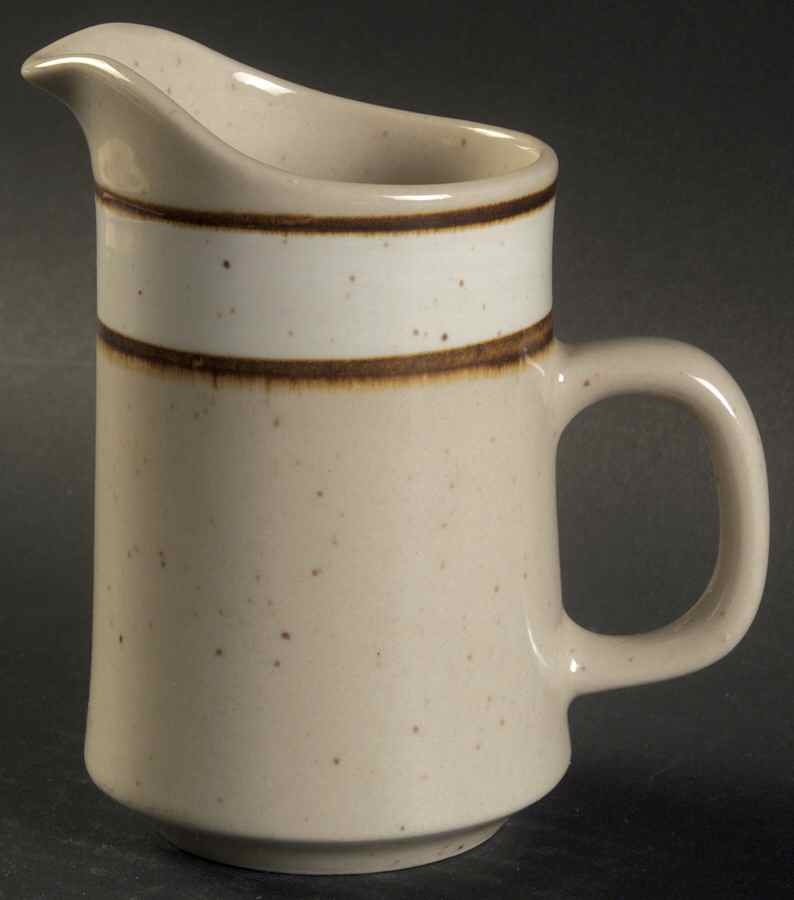 Capri Creamer by Sango-1
