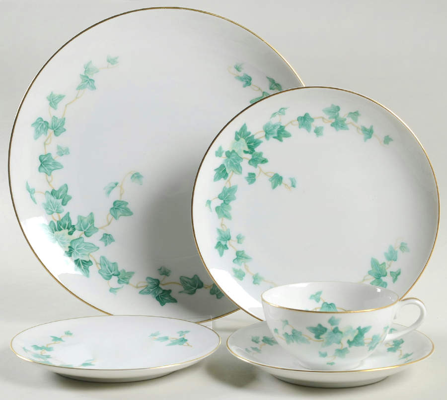 Caprice Green 5 Piece Place Setting by Sango-1
