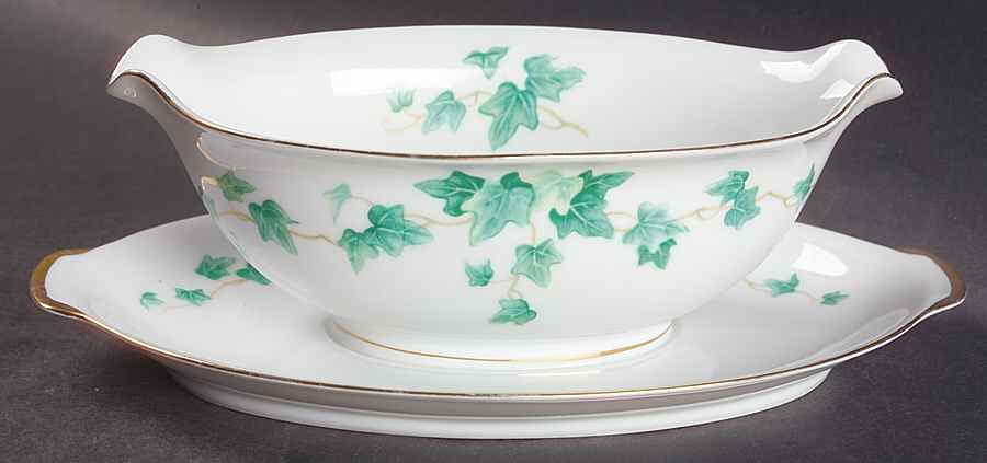 Caprice Green Gravy Boat with Attached Underplate by Sango-1