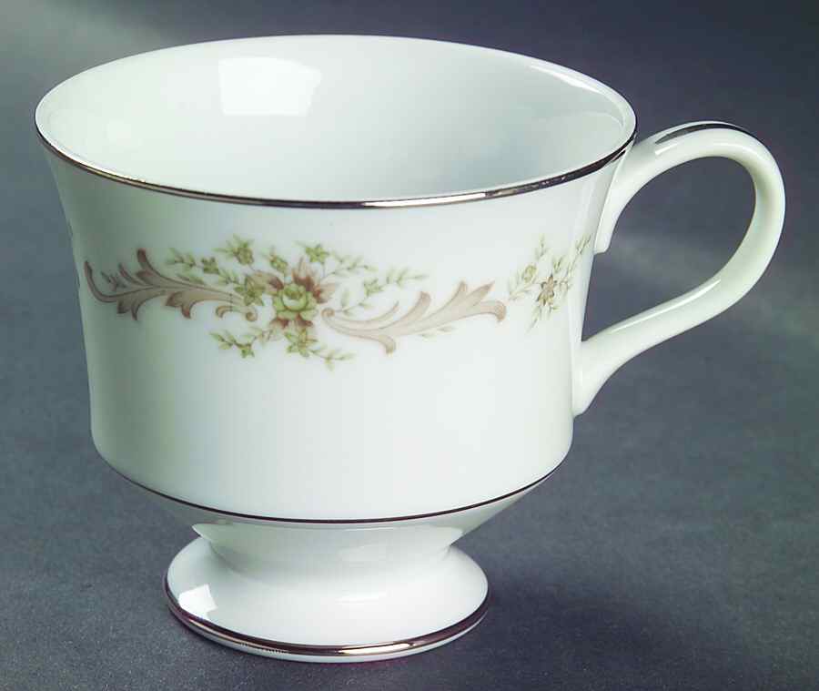 Carousel Footed Cup by Sango-1