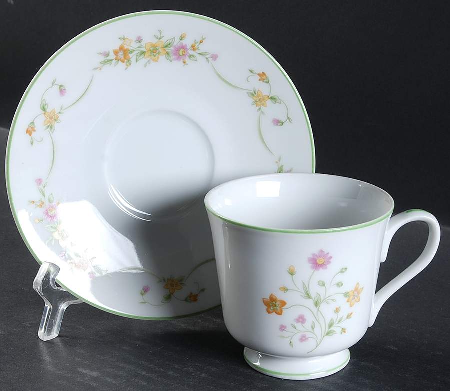 Charisma Footed Cup & Saucer Set by Sango-1