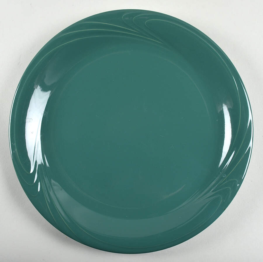 Chromatics Hunter Green Dinner Plate by Sango-1
