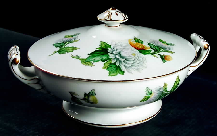 Chrysanthemum (Rim) Round Covered Vegetable by Sango-1