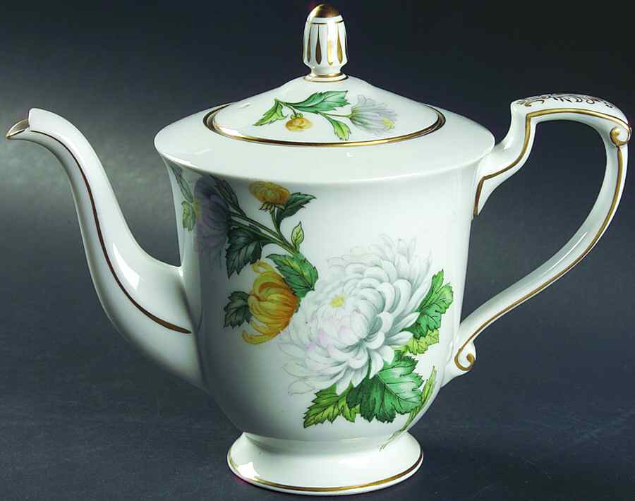 Chrysanthemum (Rim) Teapot & Lid by Sango-1