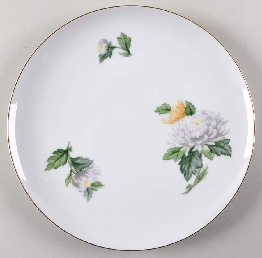 Chrysanthemum (Coupe) Dinner Plate by Sango-1