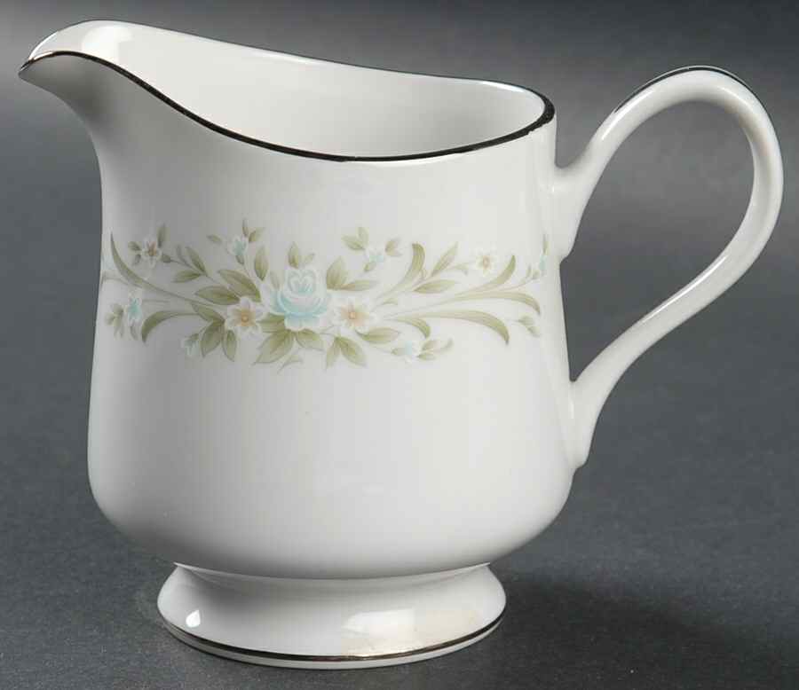 Claridge Creamer by Four Crown-1