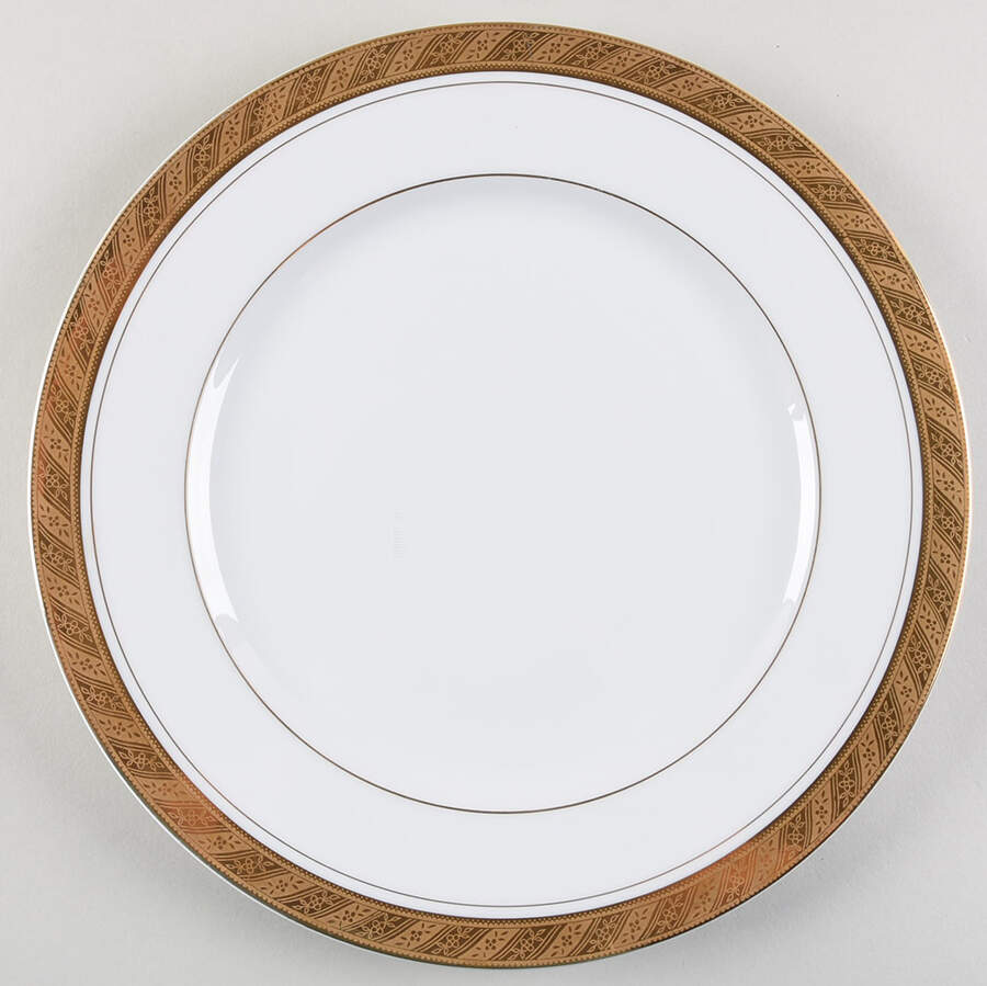 Cleopatra Dinner Plate by Sango-1