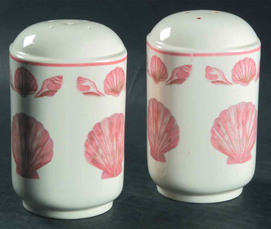 Coquille (Korea, Taiwan) Salt & Pepper Set by Sango-1