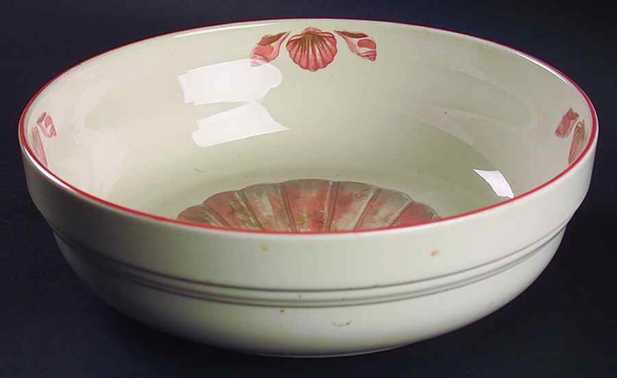 Coquille (Korea, Taiwan) 9" Round Vegetable Bowl by Sango-1