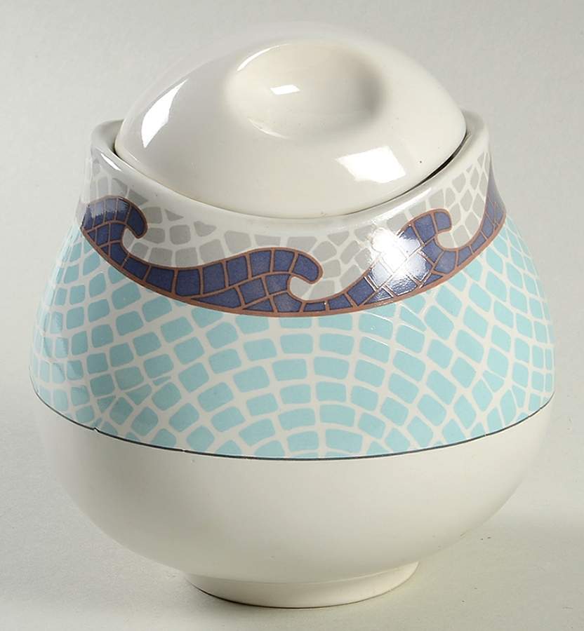 Coquille Sugar Bowl & Lid by Sango-1
