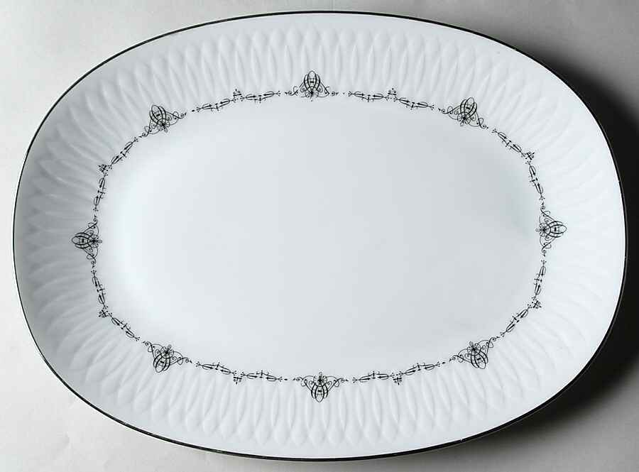 Coronet 14" Oval Serving Platter by Sango-1