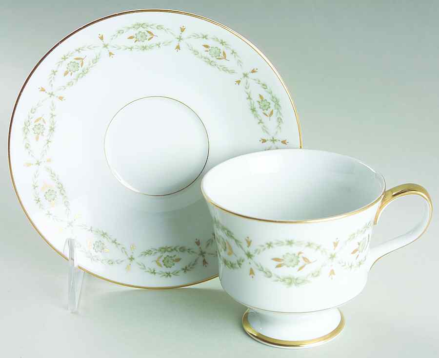 Dauphin Footed Cup & Saucer Set by Sango-1