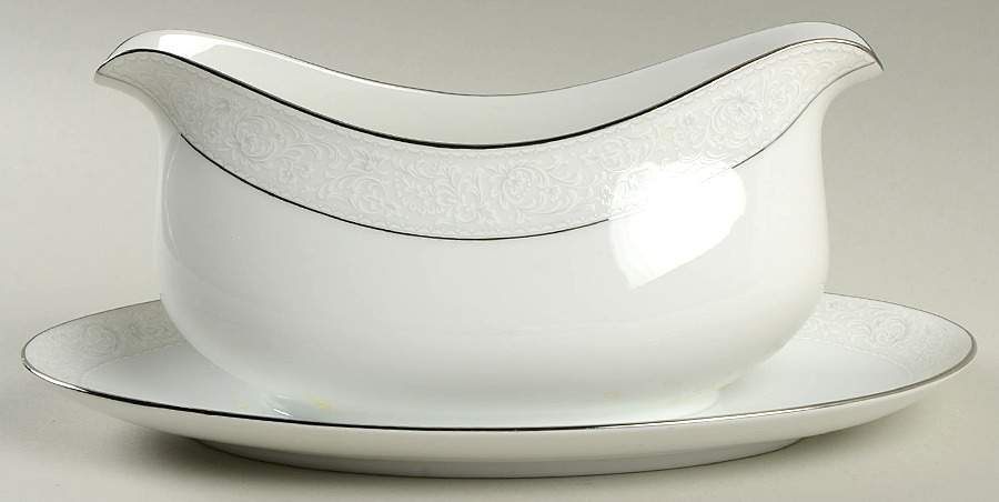 Dewpoint Gravy Boat with Attached Underplate by Sango-1