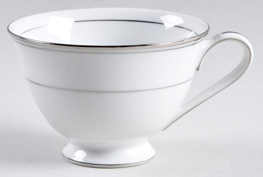 Dion Footed Cup by Sango-1