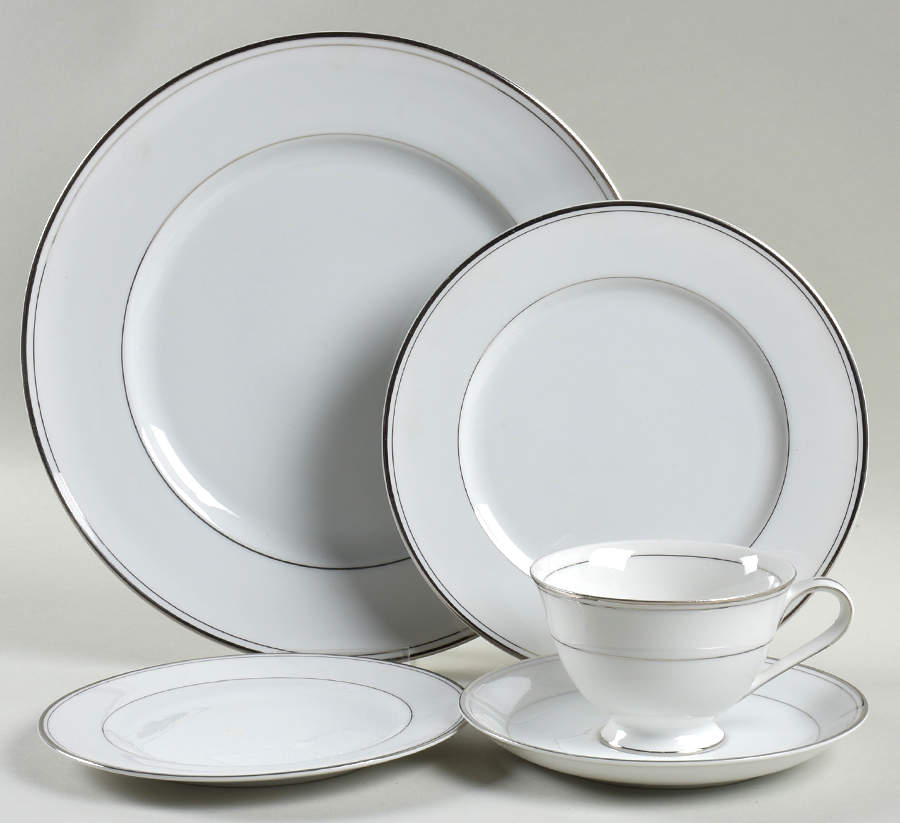 Dion 5 Piece Place Setting by Sango-1