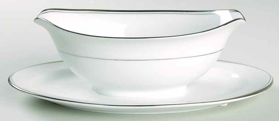 Dion Gravy Boat with Attached Underplate by Sango-1