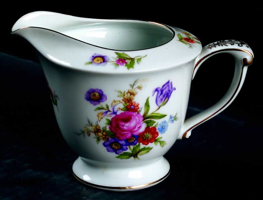 Dresdenia(Japan) Creamer by Sango-1