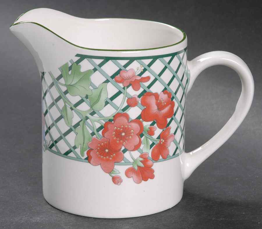Emerald Garden Creamer by Sango-1