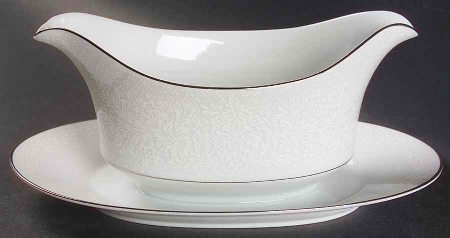 Fairbanks Gravy Boat with Attached Underplate by Sango-1