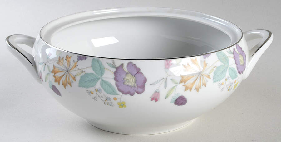 Fantasia (Platinum Trim) Round Vegetable No Lid by Sango-1