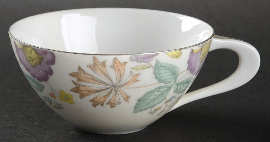 Fantasia (Platinum Trim) Snack Cup by Sango-1