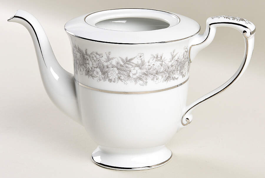 Florentine Teapot No Lid by Sango-1
