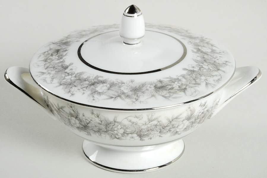 Florentine Sugar Bowl & Lid by Sango-1