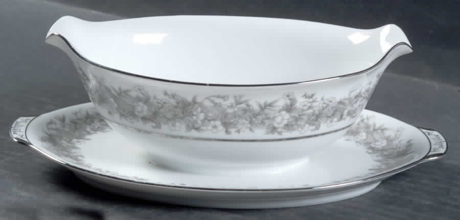 Florentine Gravy Boat with Attached Underplate by Sango-1