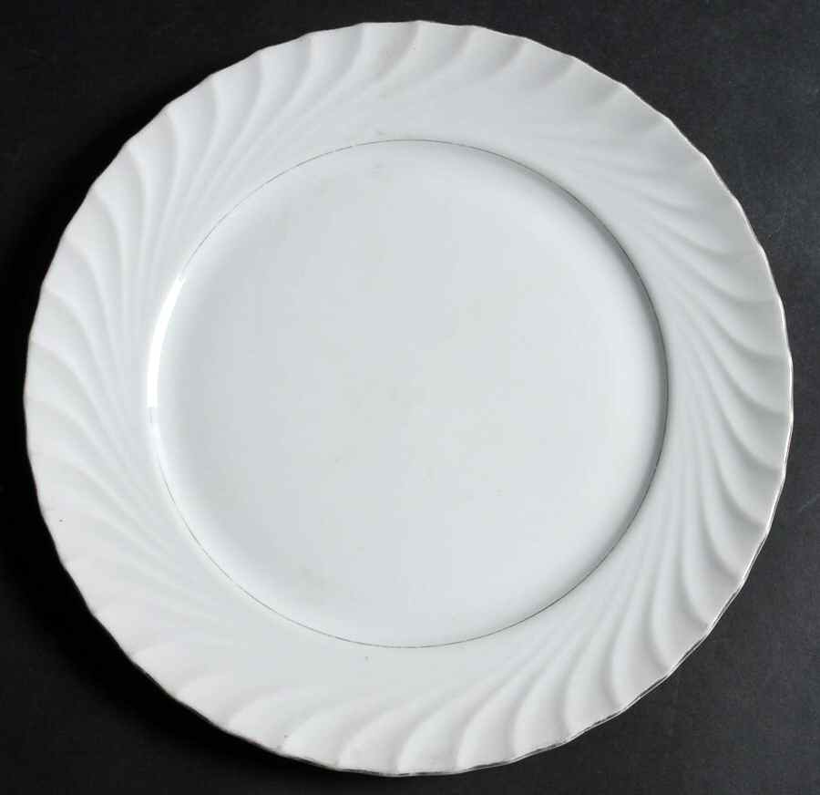 Grace Dinner Plate by Sango-1