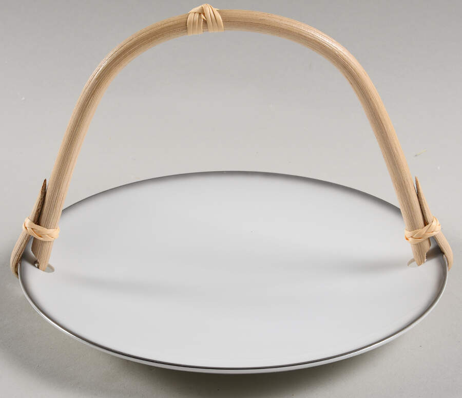Grey Mist 5 3/8"-5 5/8" Bamboo Handled Serving Plate  HC by Sango-1