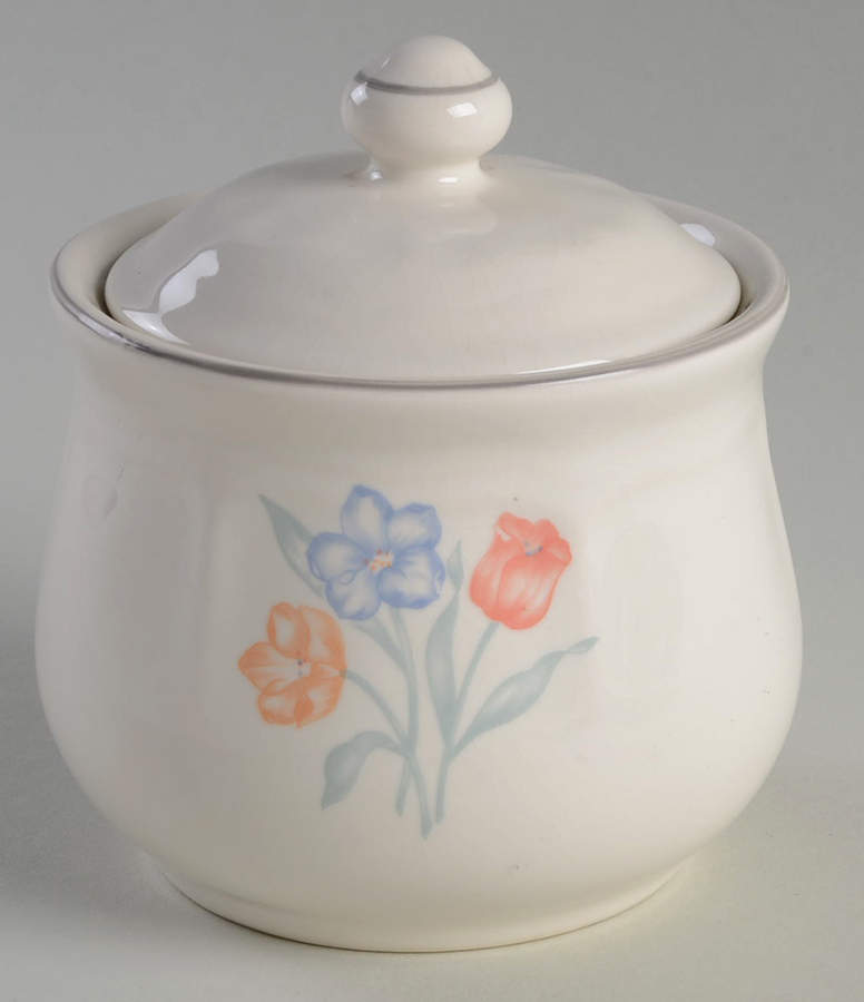 Hampshare Sugar Bowl & Lid by Sango-1