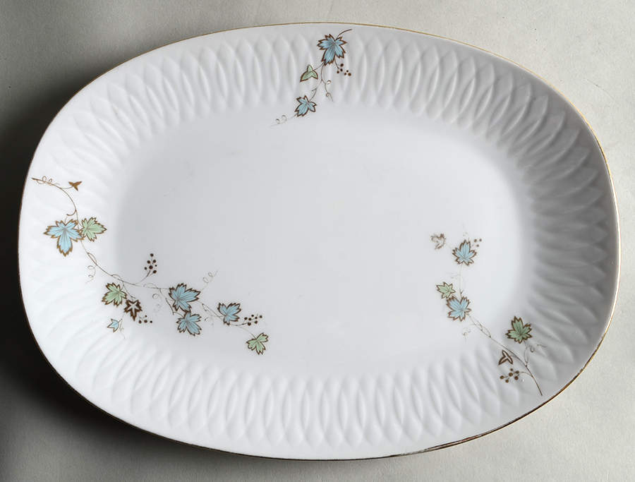 Haru 12" Oval Serving Platter by Sango-1
