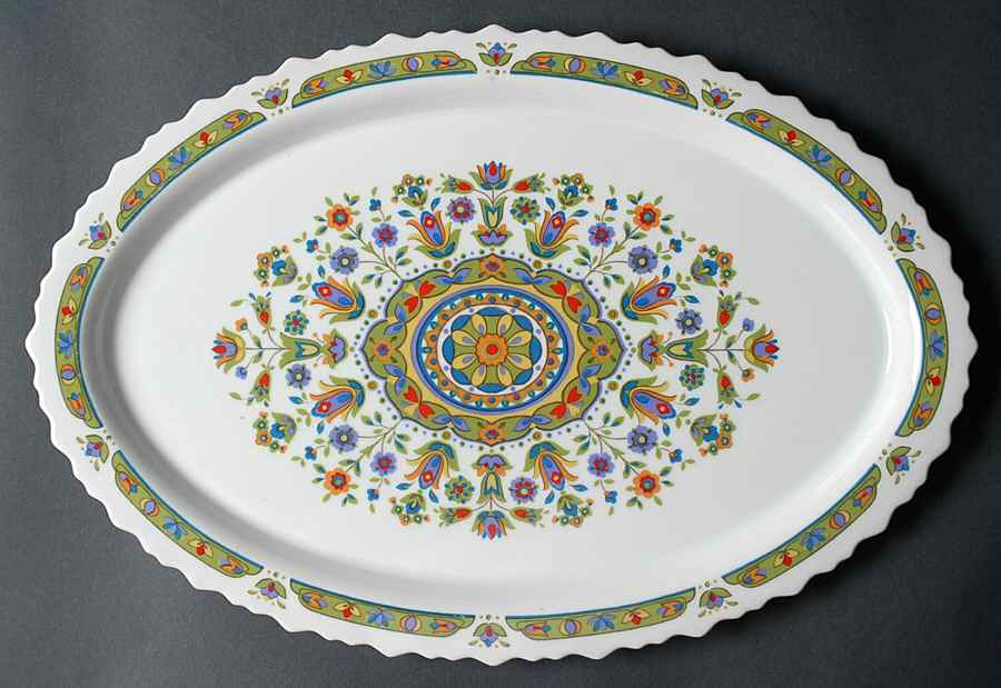 Hellespont 15" Oval Serving Platter by Sango-1