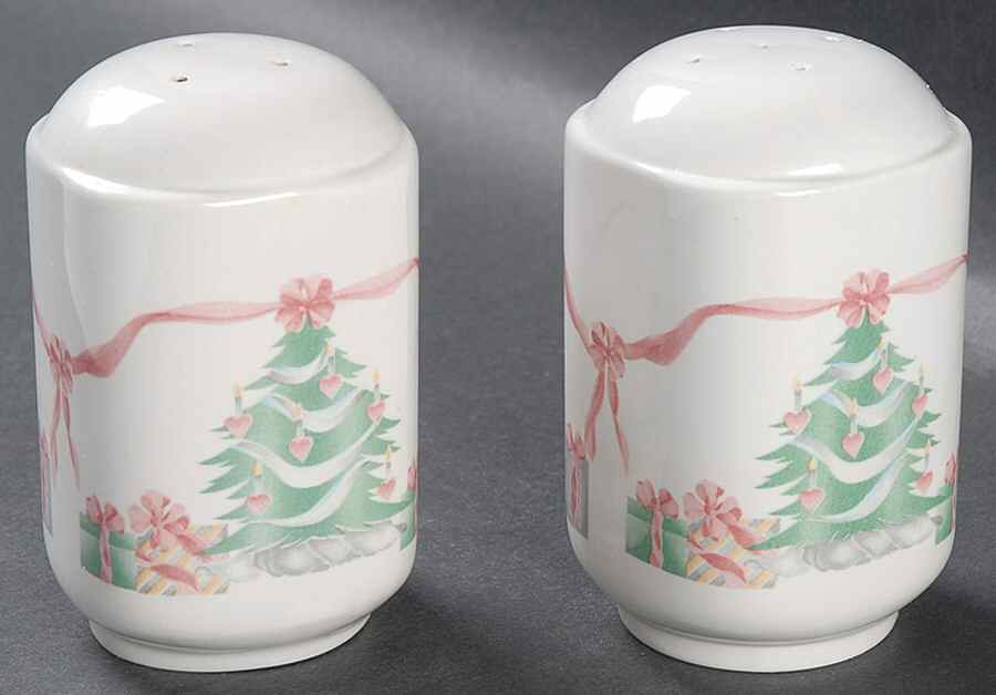 Home for Christmas (Indonesia) Salt & Pepper Set by Sango-1