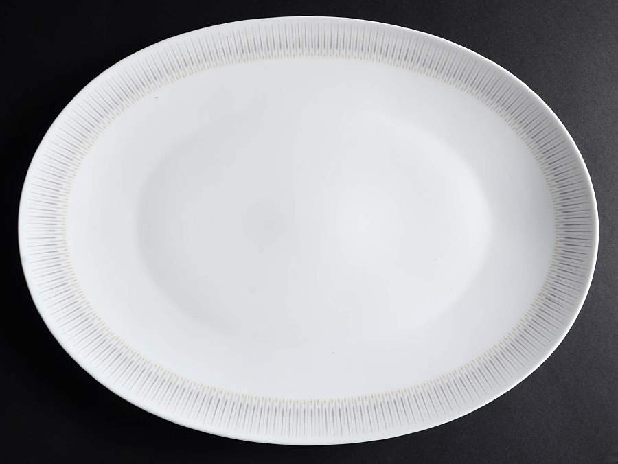 Horizon 16" Oval Serving Platter by Sango-1