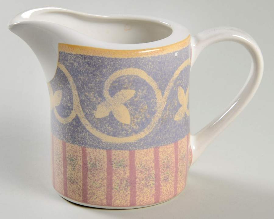 Intrigue Creamer by Sango-1