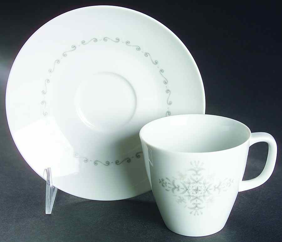 Jamestown (No Trim) Flat Cup & Saucer Set by Sango-1
