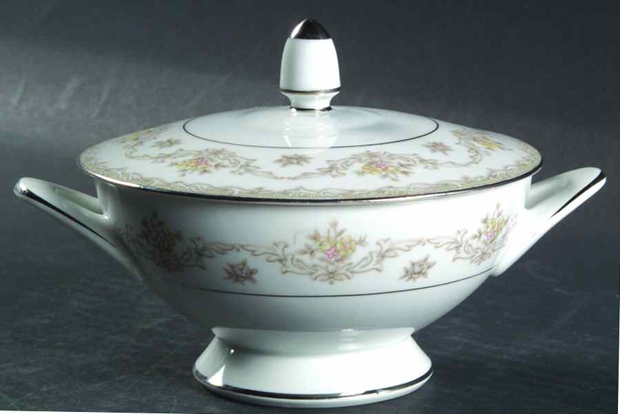 Kenwood Sugar Bowl & Lid by Sango-1