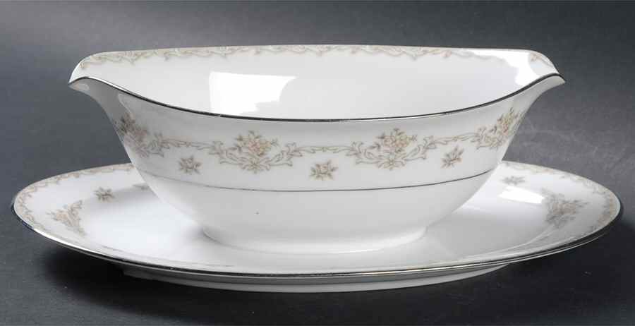 Kenwood Gravy Boat with Attached Underplate by Sango-1